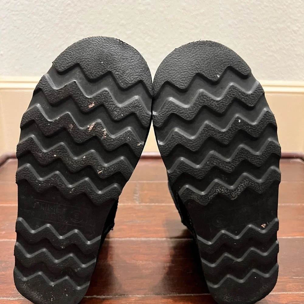 Time and Tru Black Suede Ankle Booties